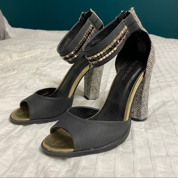 Chunky Heels - Picture 2 of 2